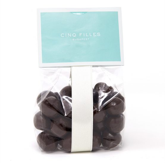 Szilvapálinkás drazsé választható ajándékdobozzal. Cinq Filles Budapest: ajándékozás mesterfokon